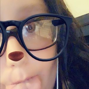 Meet your Posher, Haley